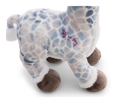 Giraffe Winny Winterfur 27cm stehend 